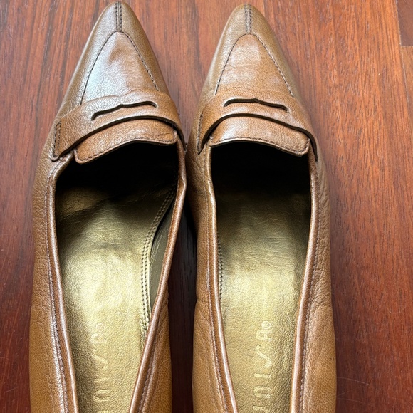 Unisa Brown Leather Mid-Height Kitten Heel - Picture 3 of 10